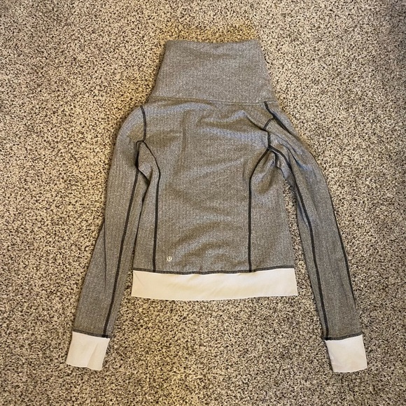 Lululemon zip sweater 8 - Picture 2 of 3